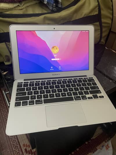 MacBook Air early 2015 11.6 Inches