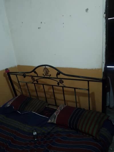 iron double bed for sale