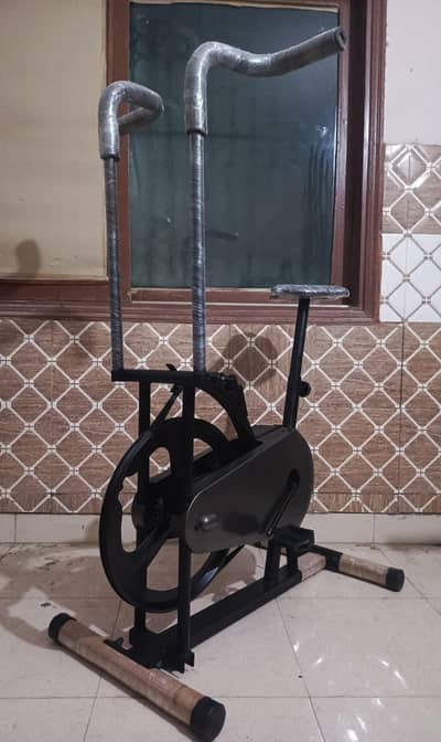 Exercise Cycle / Exercise Bike