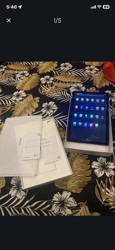 Samsung galaxy tab a8 with box
