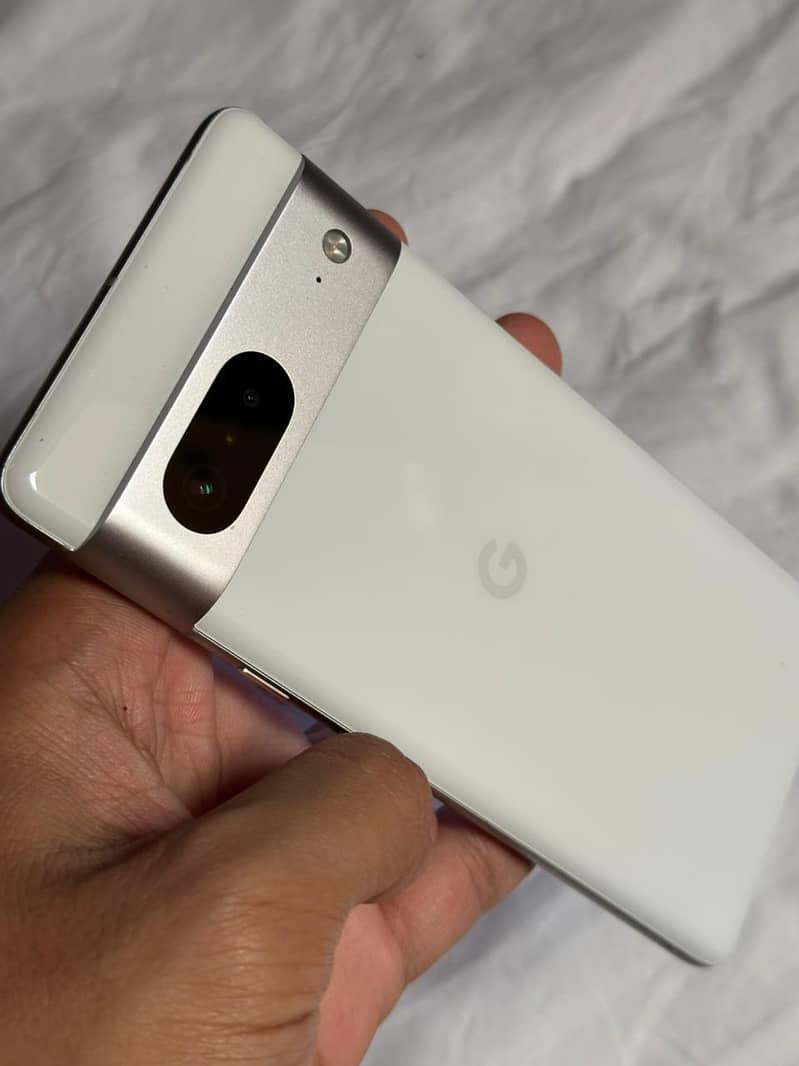 Google Pixel 7 5