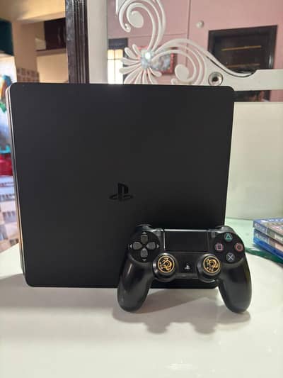 playstation 4 slim 500gb non jailbreak with 3 games and extra gamepad