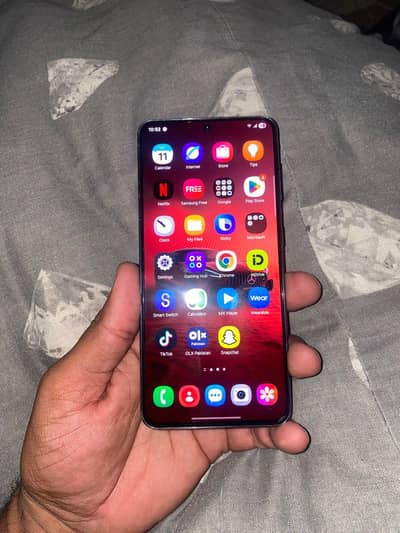 Samsung S21 5g dual sim pta aproved urgent sale