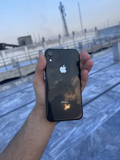 iphone xr LLa model condition 10/10 full okya mobile