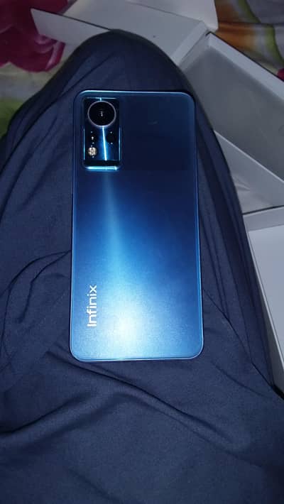 Infinix note 12 memory 6 / 128