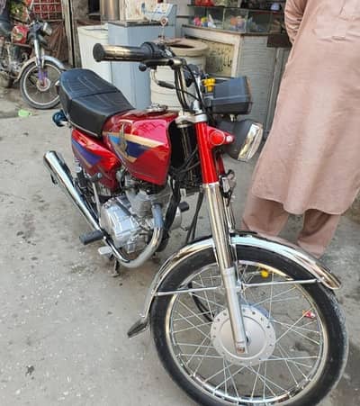 ہونڈا سی جی 125 بائیک O3::27+138O::544 my Whatsapp No