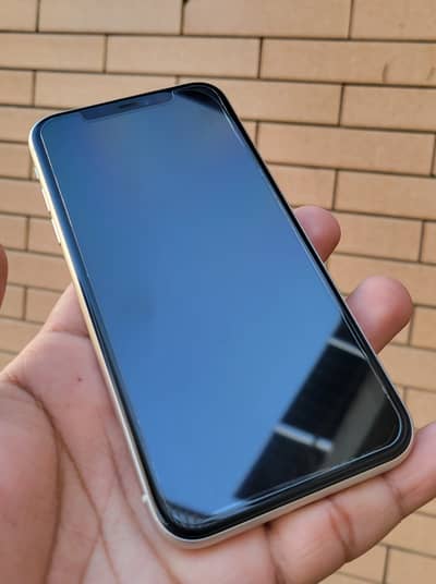 iPhone 11 (128GB) Dual SIM PTA Approved with BOX