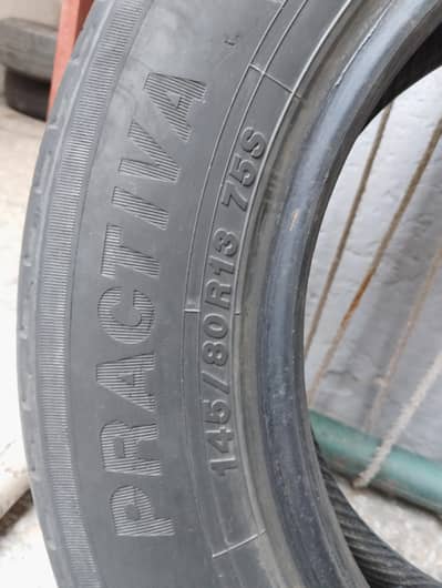 Practiva tyre