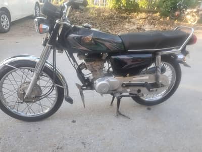 125 good condition bye 10 by 10