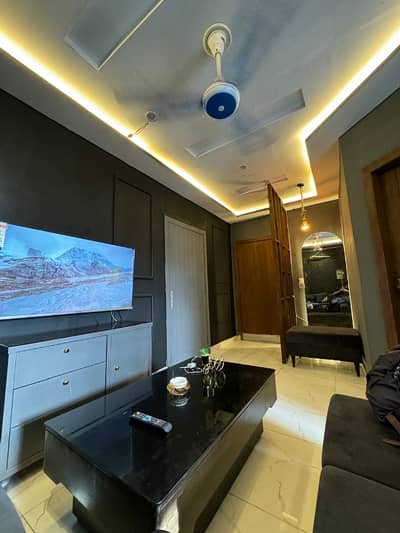 One bedroom hotel flat available for rent in bahria Twon Lahore