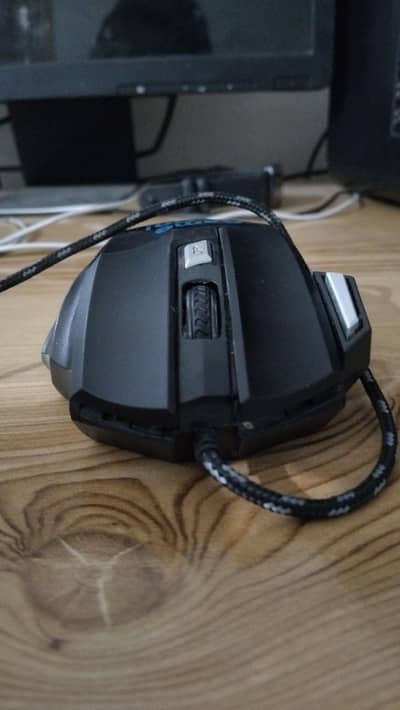 Black Shark Mouse for sale  ( It also has auto clicker in it )