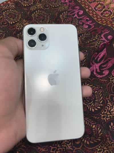 Iphone 11 pro JV 64gb Back change 70 health water pack