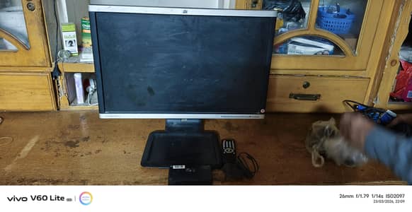Hp 24 inch LCD with TV Card and Remote