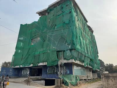 Luxury Apartment In Bani Gala