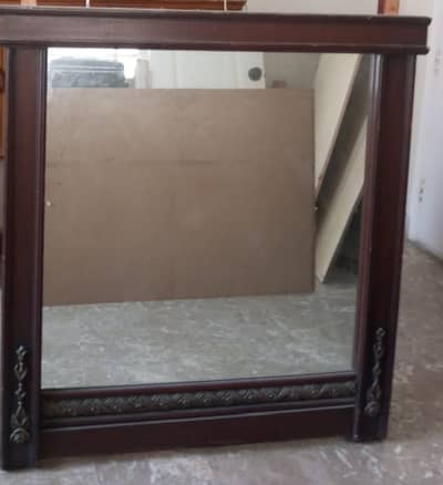 Solid Wood Dressing Table Mirror - Urgently Selling