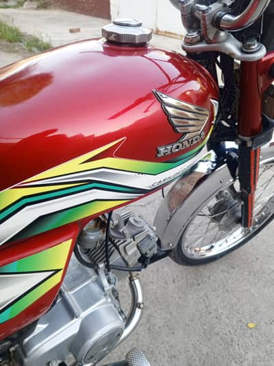 HONDA 70 22/23 ORIGINAL CONDITION FINAL PRICE 03208871196