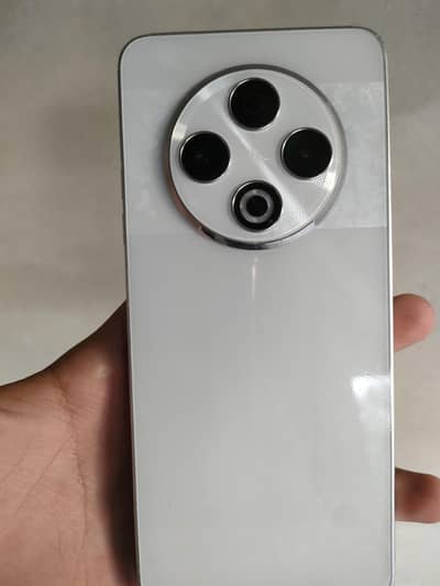 Tecno spark 30 10/10