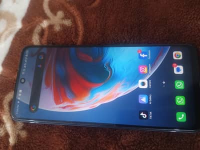 Tecno camon 18t 4+4/128