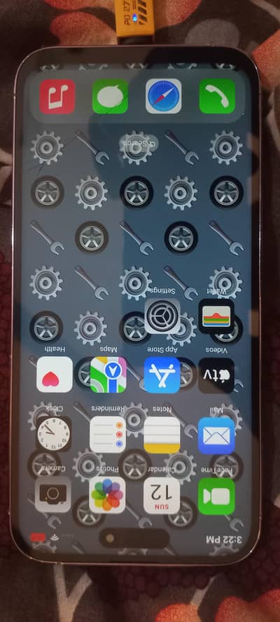 Smartphone 1TB Storage | iPhone Design | Good Condition