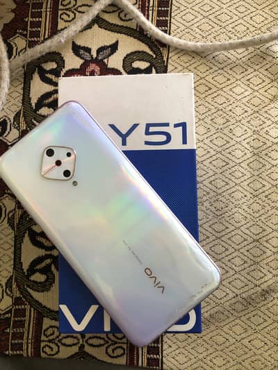 Vivo y51