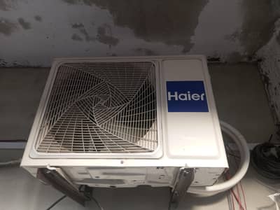 1 ton haier a. c non inverter naver repair orignal condition