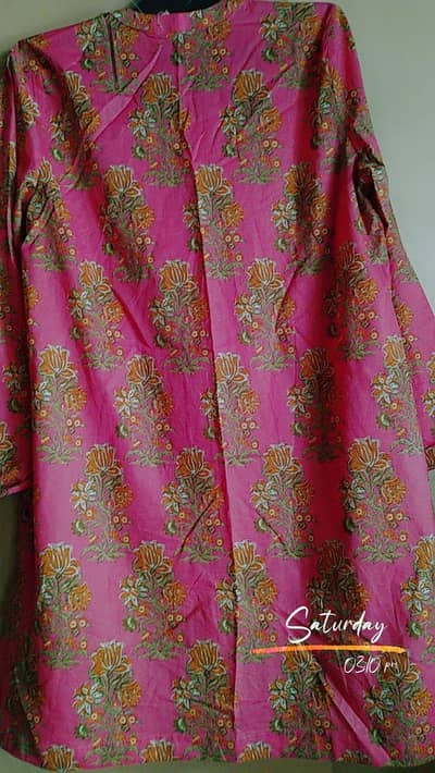 ya preloved only one time used khaadhi orignal dress h 3pc