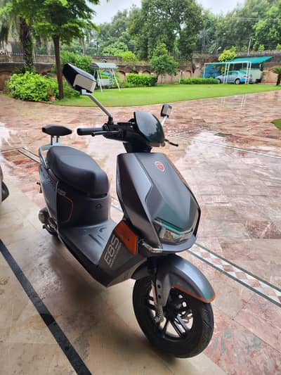 Metro e8s mountain climber