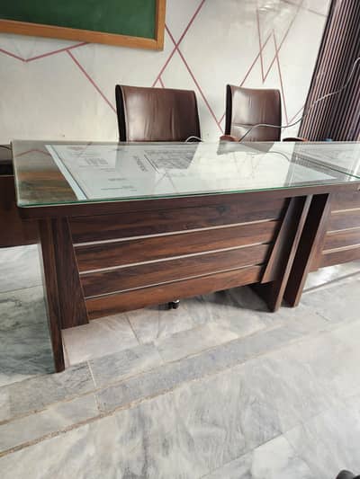 Brand new office tables for sale