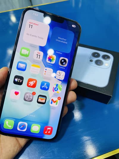 Iphone 13 pro max 256 gb (Full genuine] box and charger