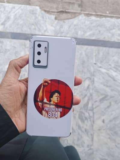 Vivo V23e 8/128 with Charger