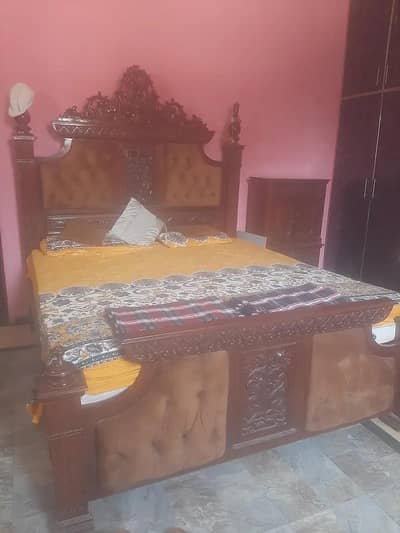 channioti bed set king size +sofa set+table set +dressing.