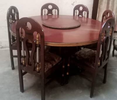Dining table with 6 chairs
