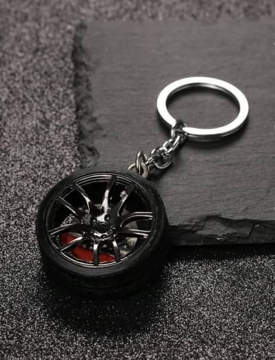 Car wheel keychain