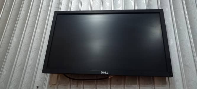 Dell lcd 19 inch with all accessories and box