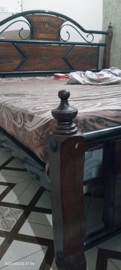 Bed Set (Bed, side table, iron stand)