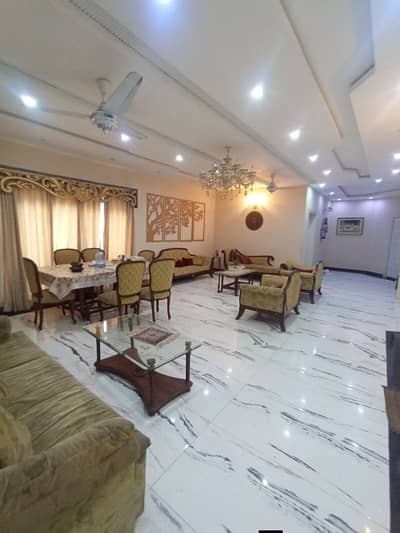 Valencia Housing Society 20 Marla Upper Portion Up For Rent