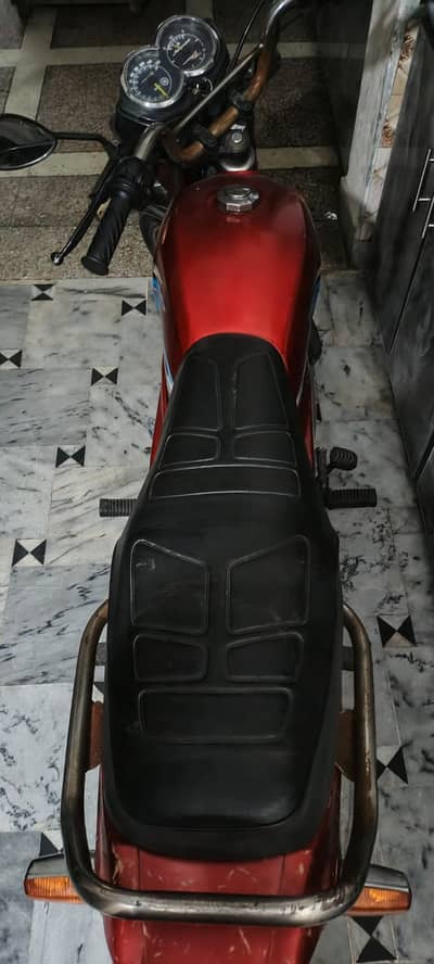 Yamaha YD-100 Junoon 2009