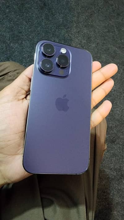 Apple iPhone 14 Pro (Deep Purple) – Excellent Condition