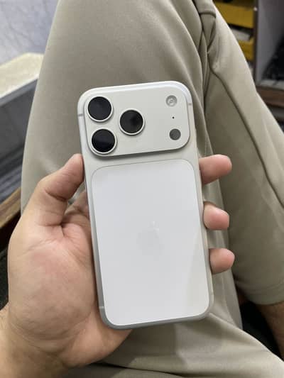 iPhone 17 Pro Non pta jv 256 Gb 100% Health 106 cycles  10/10 only ph