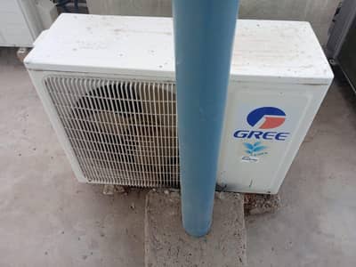Gree 1.5 Ton Inverter AC
