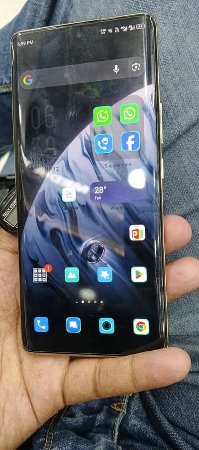Infinix zero 30 256gb pta only set urgent sale