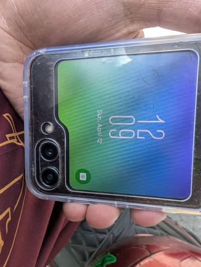 Samsung Z flip 5 Read ad