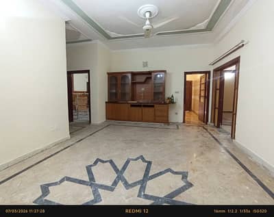 1 Kanal Beautiful Portion For Rent