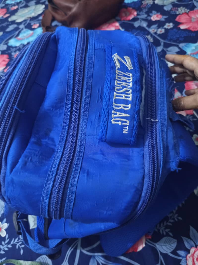 school bag 4