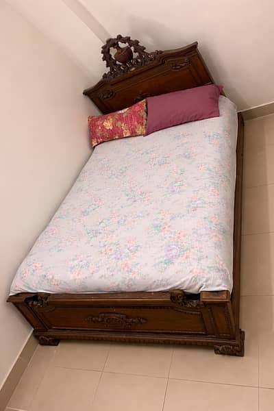 Classic Chiniot Hand-Carved Wooden Single Bed with Mattress