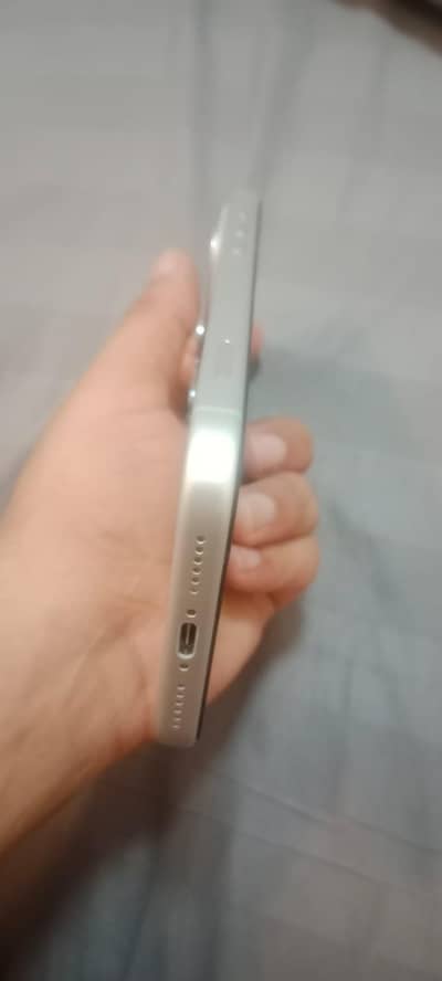 iphone 17  pro max ZA model