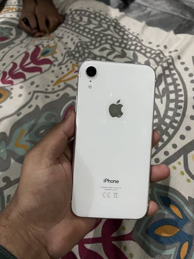 iPhone XR 64gb non pta unlock Face ID ok battery 98 butt change