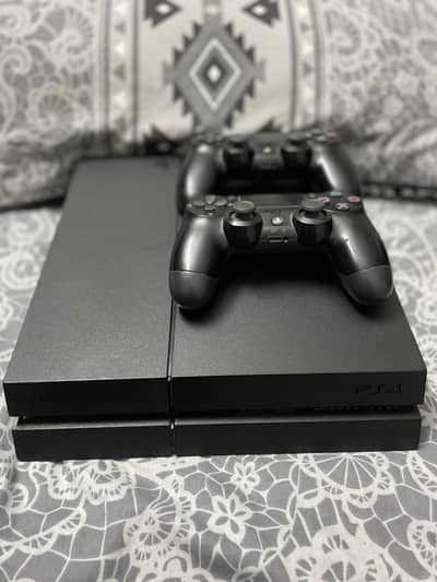 PS4 500GB fat edition with 4 games