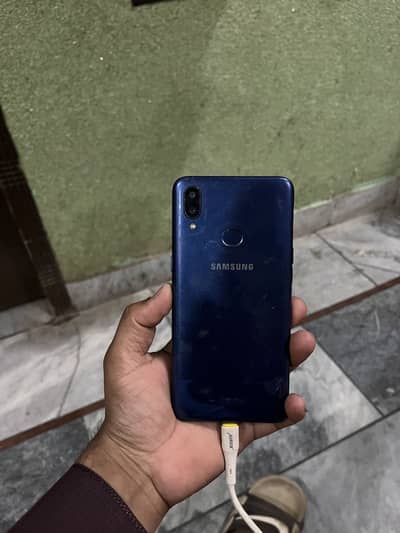 A10s 2gb 32gb pta approved only mobile good connection