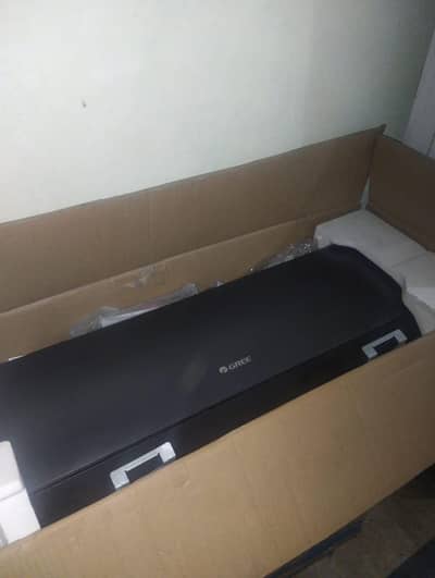 Gree AC DC Inverter 1.5 Ton For Sale